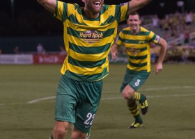 Tampa Bay Rowdies defeat rivals Fort Lauderdale Strikers