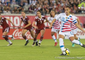 Alex Morgan brace steers USA to 4-1 victory over Mexico
