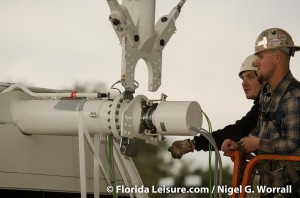 First capsule is mounted to Orlando Eye, International Drive, Orlando -  20 January 2015 (Photographer: Nigel G. Worrall)
