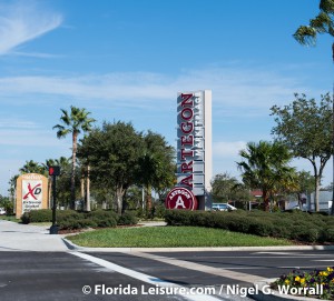 Outdoor World, International Drive, Orlando, Florida, 11 Dec 2014 (Photographer: Nigel G. Worrall)